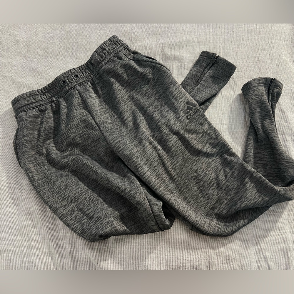 Adidas sweatpants joggers